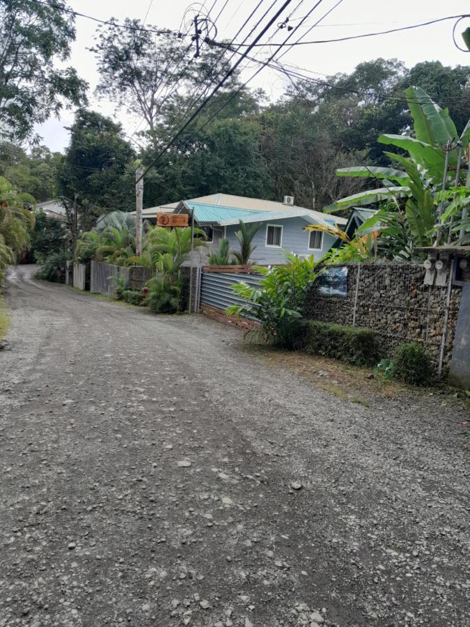 Casas Guaney Hotell Manuel Antonio Exteriör bild