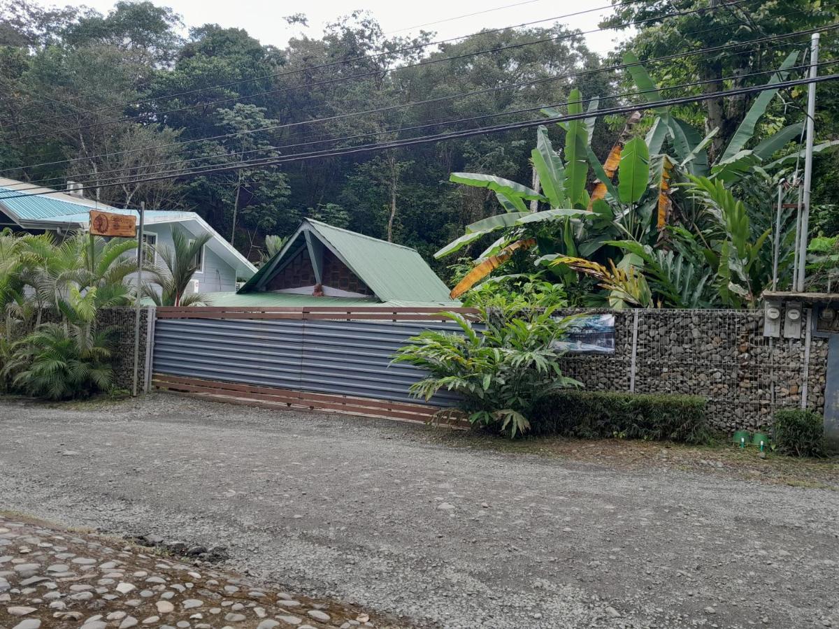 Casas Guaney Hotell Manuel Antonio Exteriör bild